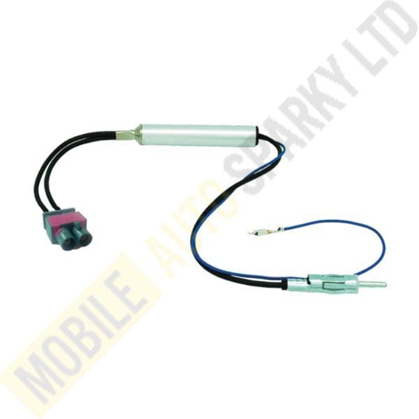 BST-005 Double Fakra (Combined Type) to Standard Male Aerial Booster for New Model European Cars